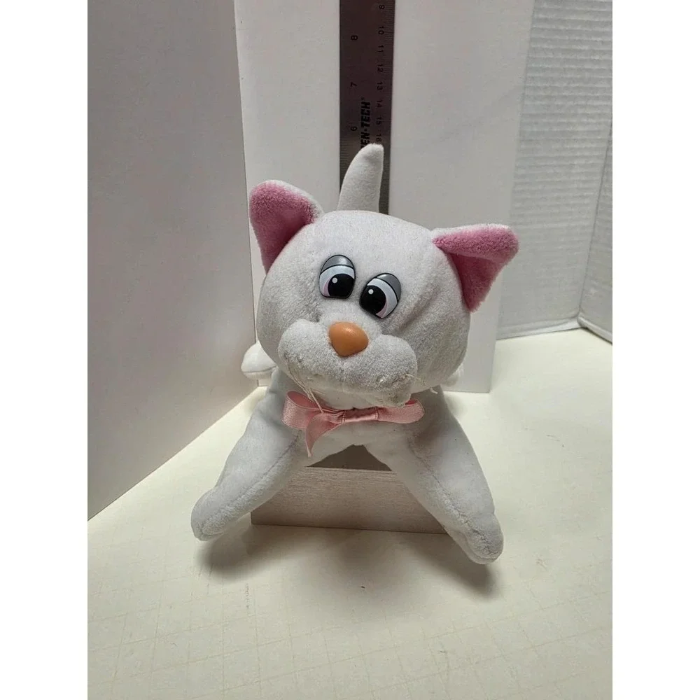 vintage 1980s Tonka Pound‎ Purries cat plush toy white fur, pink ears kitty